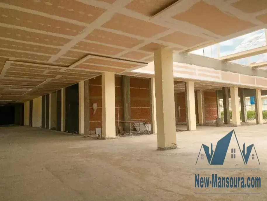 The lowest price available in Al Safwa Mall in Sunset 3 Compound in Ras Al Bar City, a commercial store with a restaurant activity 30 square meters